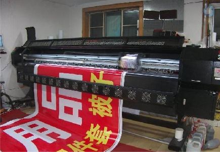 南阳喷绘广告分辨率是多少？